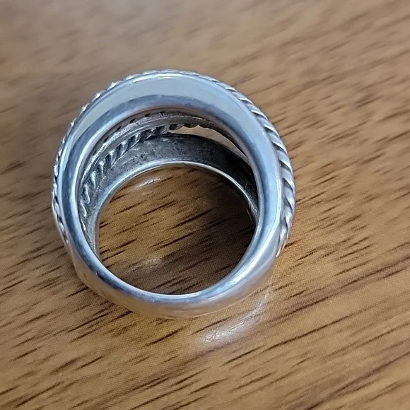 David Yurman Crossover Ring In Sterling Silver with 14k Yellow Gold - Picture 6 of 9